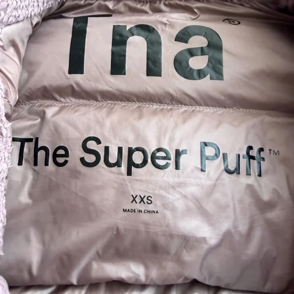 ARITZIA TNA THE SUPER PUFF Mauve Jacket - Picture 4 of 5